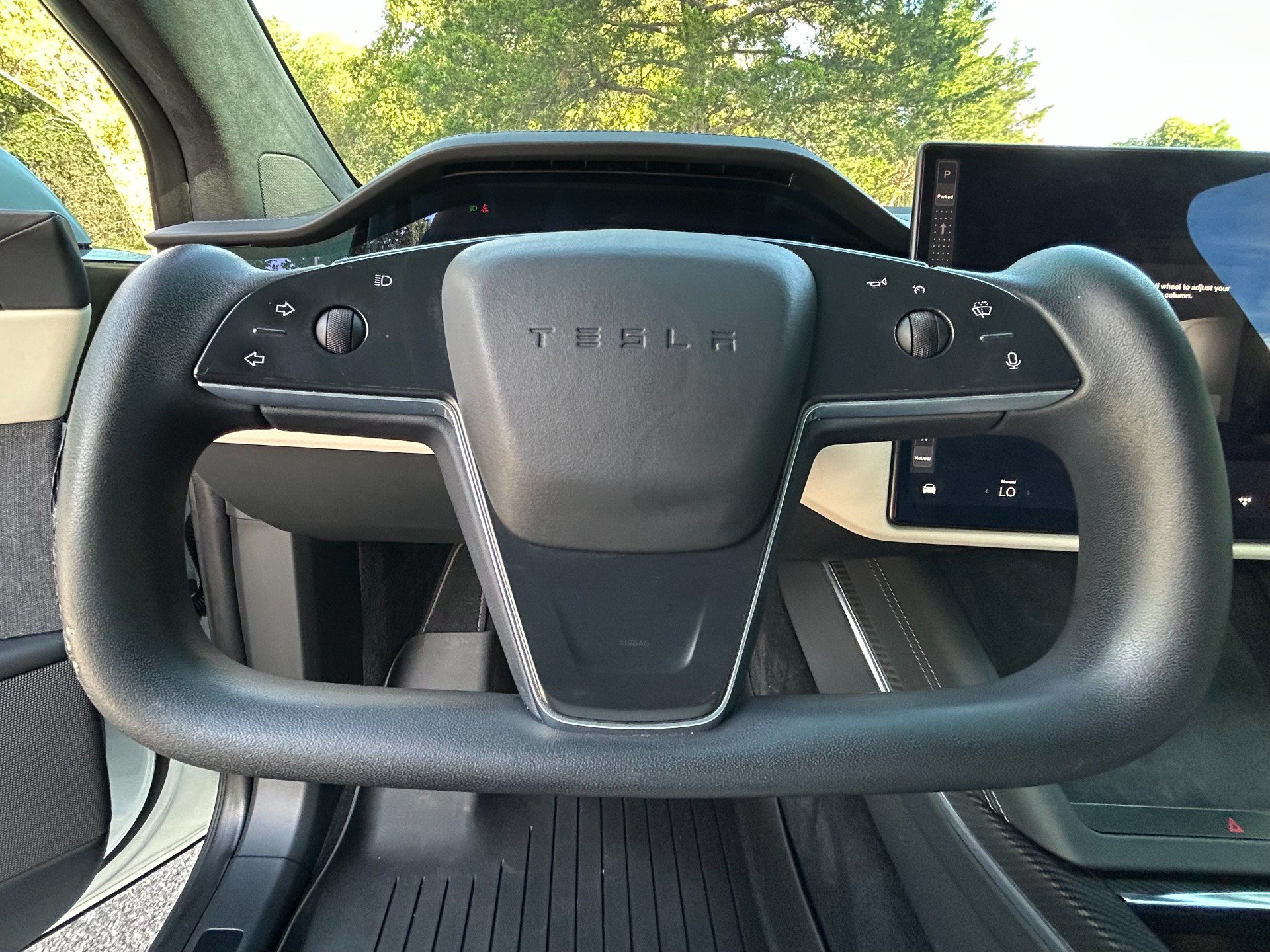 Used 2022 Tesla Model X Plaid AWD/4WD image 38