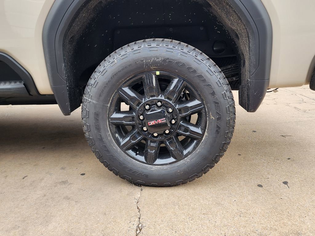 New 2026 GMC Sierra 2500 AT4 w/ AT4 Premium Plus Package AWD/4WD image 57