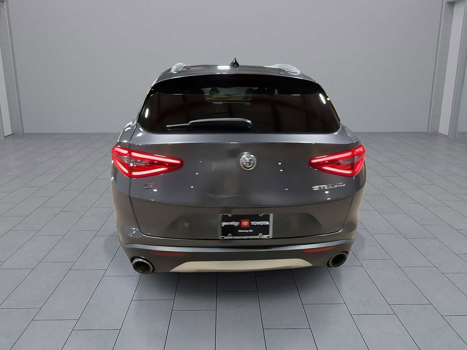 Used 2019 Alfa Romeo Stelvio Ti image 7