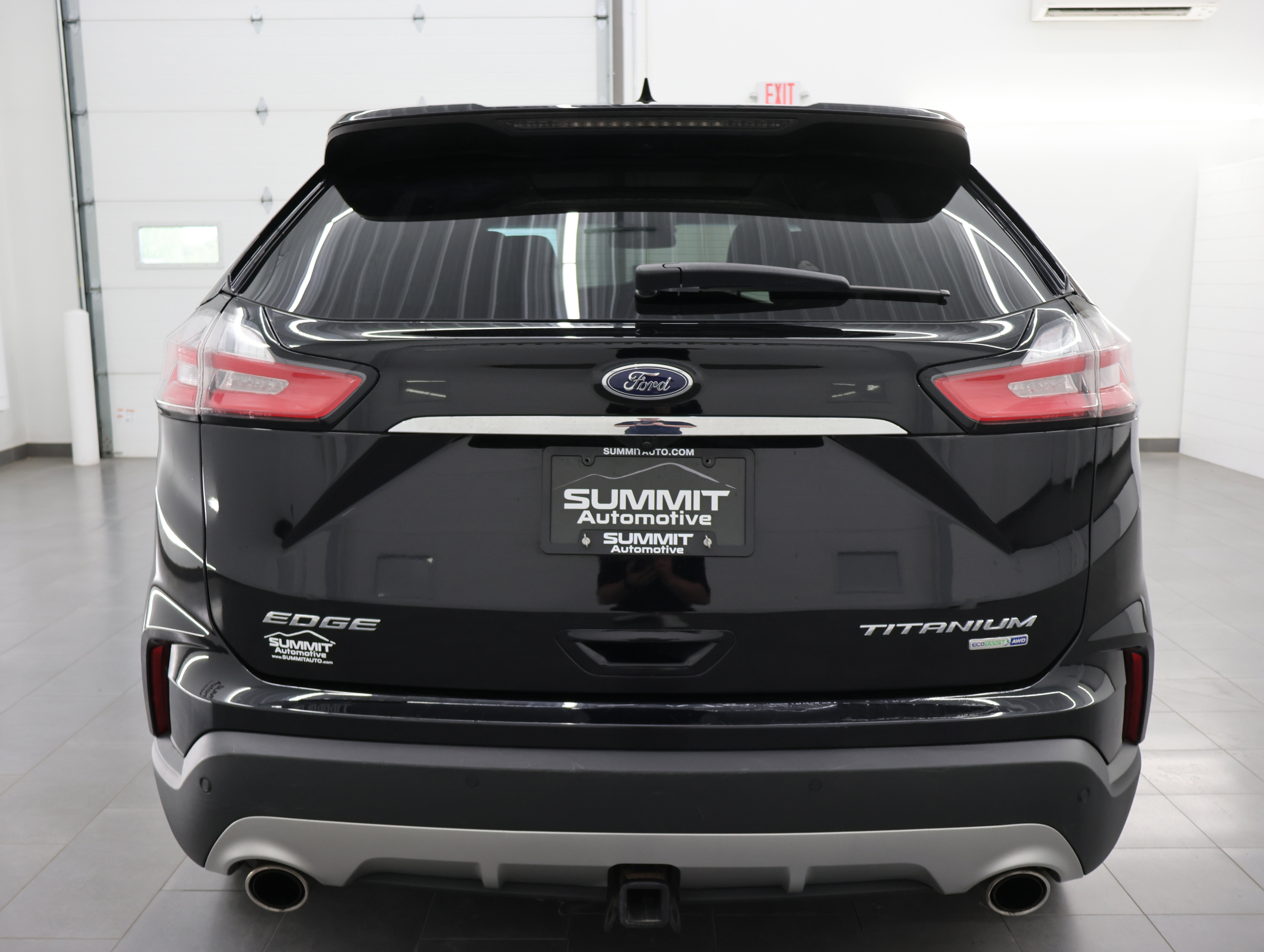 Used 2020 Ford Edge Titanium w/ Class II Trailer Tow Package AWD/4WD image 27