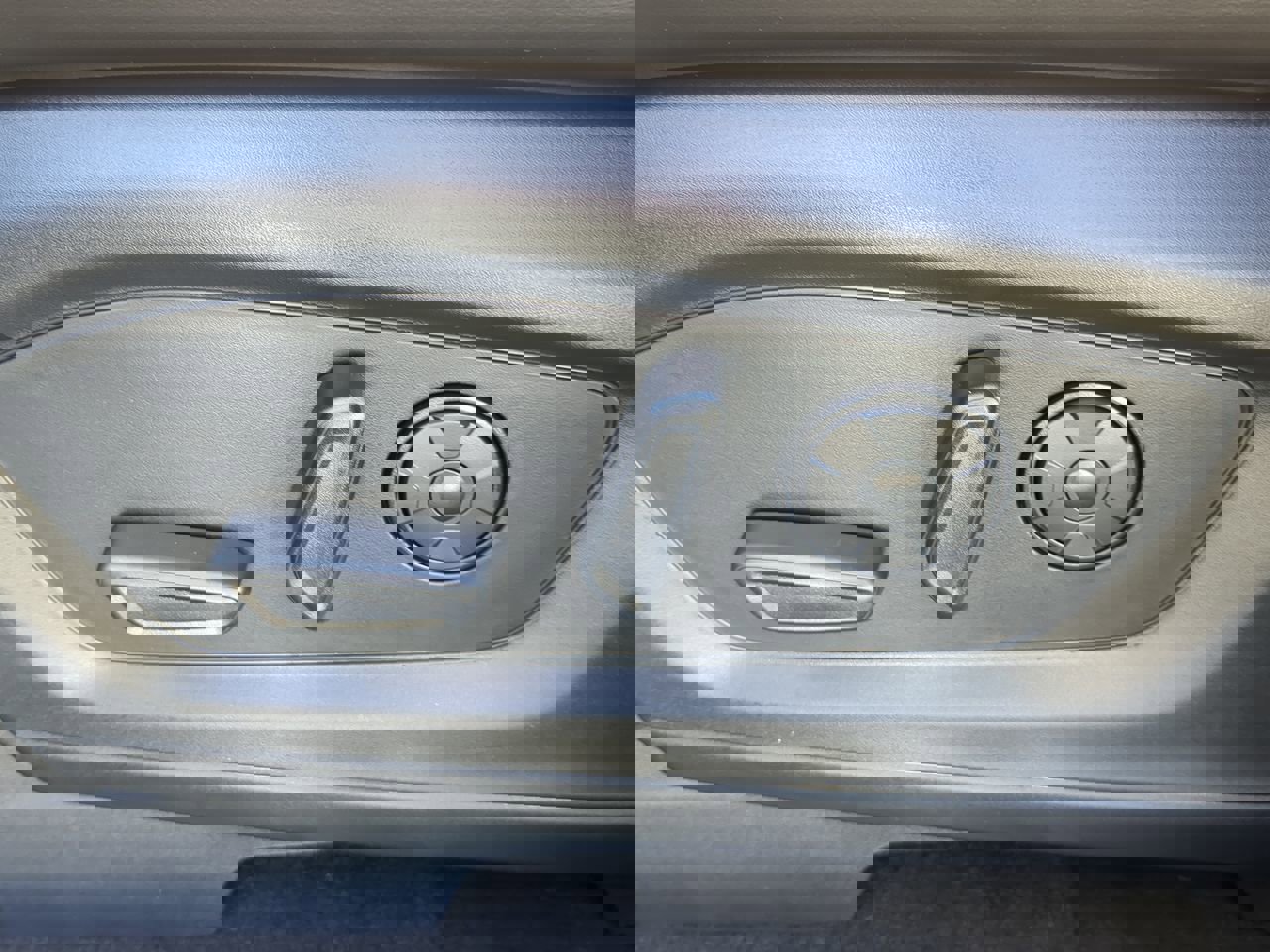 New 2026 Ford Explorer Tremor w/ Tremor Ultimate Package image 29