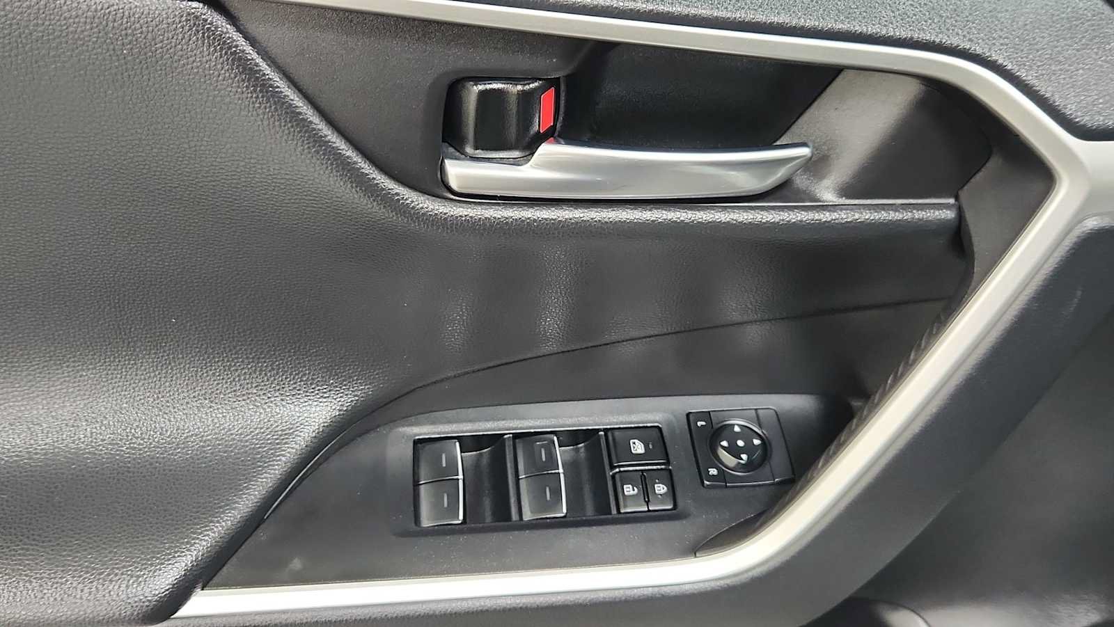 Certified 2024 Toyota RAV4 Adventure AWD/4WD image 15
