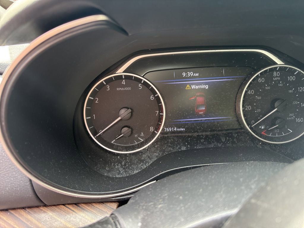 Used 2017 Nissan Maxima Platinum FWD image 19