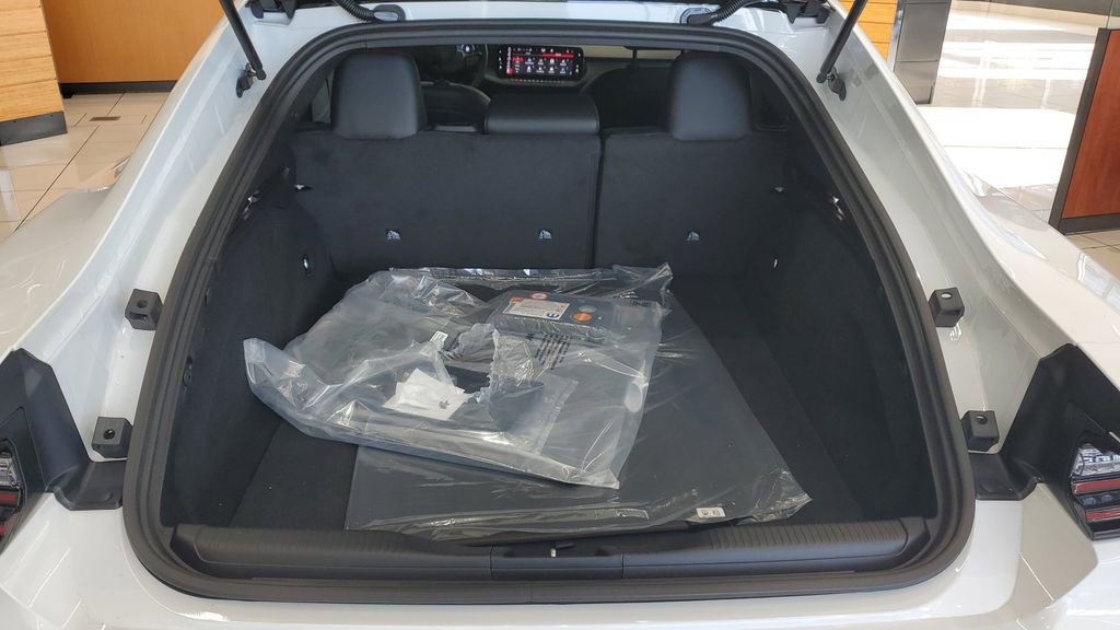 New 2026 Dodge Charger Scat Pack image 9