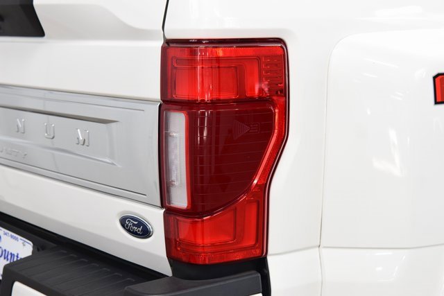 Used 2022 Ford F450 Platinum w/ FX4 Off-Road Package image 21