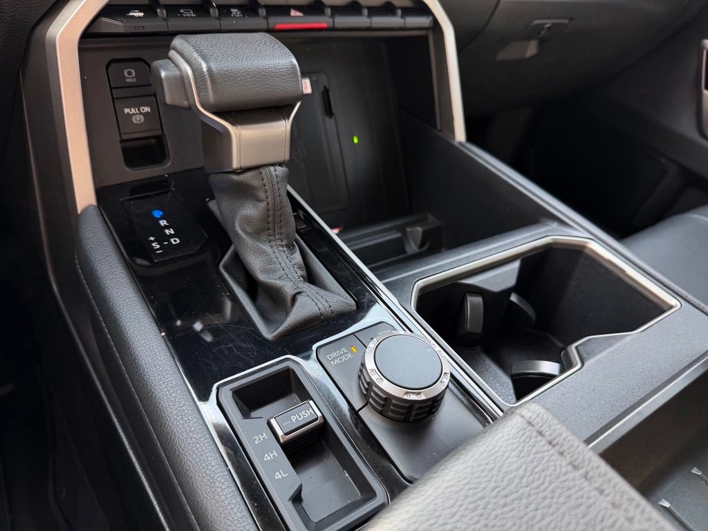 Used 2022 Toyota Tundra Limited AWD/4WD image 54