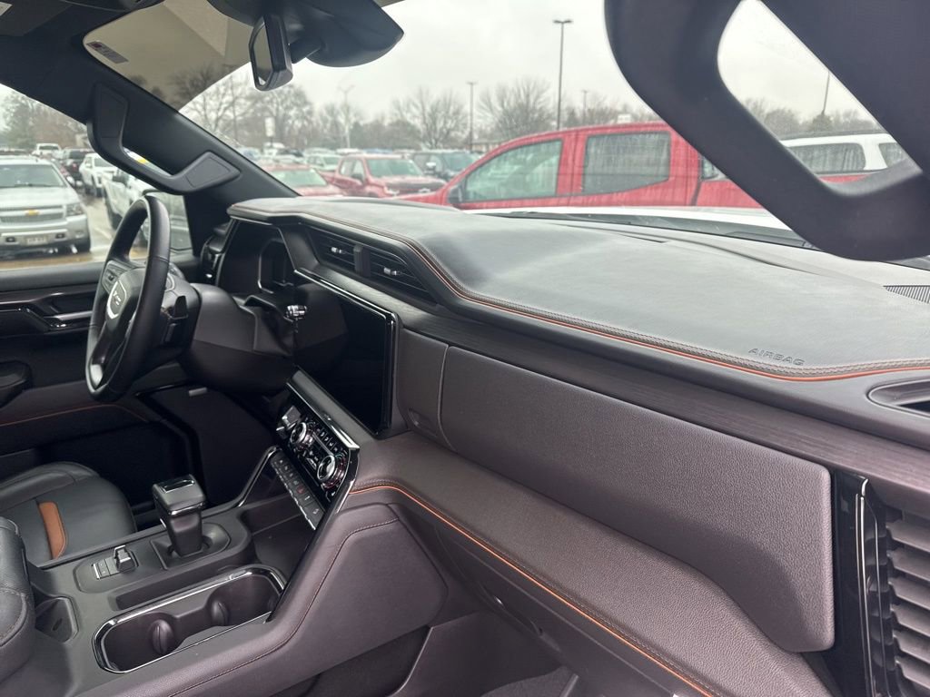 Certified 2023 GMC Sierra 1500 AT4 w/ AT4 Preferred Package image 11
