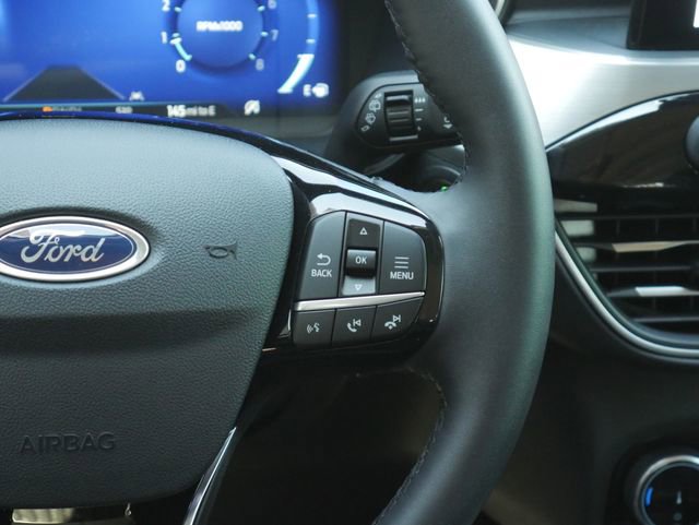 Used 2022 Ford Escape Titanium image 19