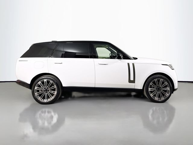 New 2026 Land Rover Range Rover Long Wheelbase SE AWD/4WD image 4