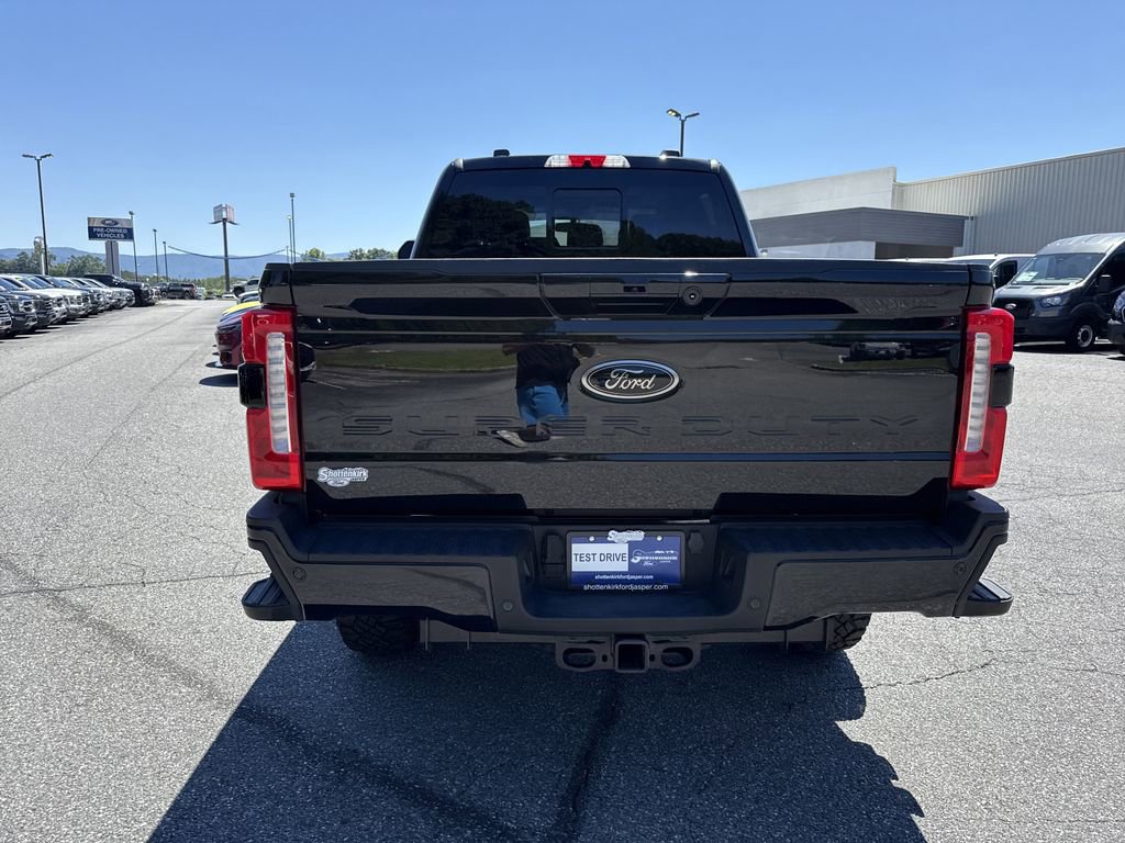 Used 2025 Ford F250 Lariat w/ Lariat Ultimate Package AWD/4WD image 6