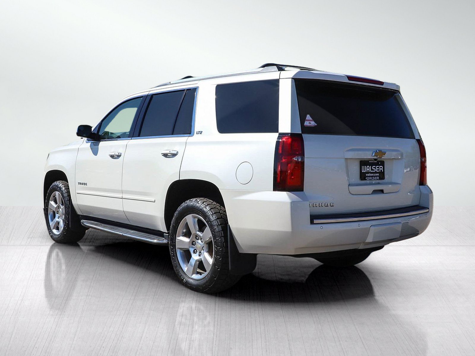 Used 2015 Chevrolet Tahoe LTZ AWD/4WD image 3