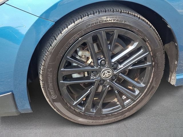 Used 2025 Toyota Camry SE FWD image 6