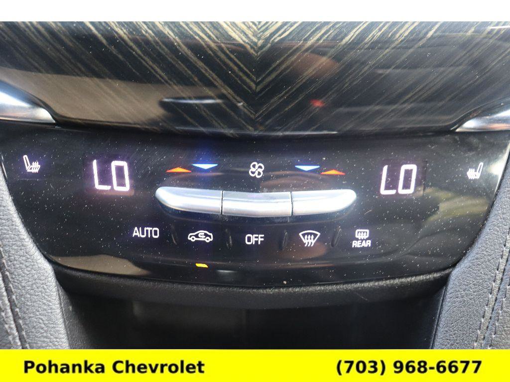 Used 2022 Cadillac XT6 Premium Luxury AWD/4WD image 17