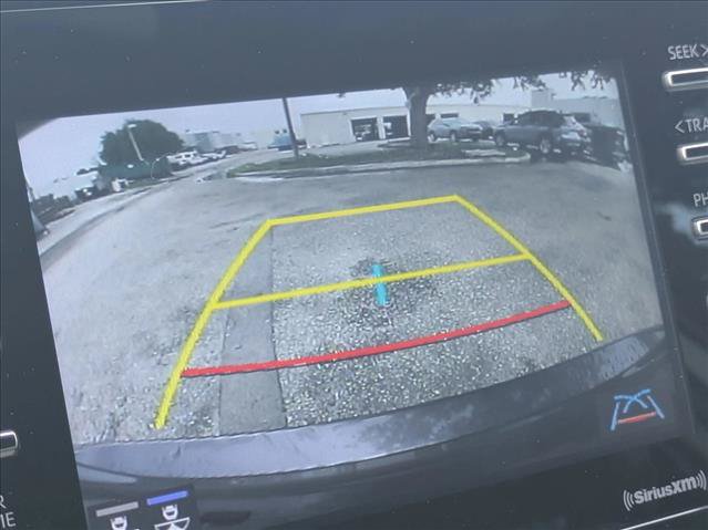 Used 2023 Toyota Camry SE FWD image 11