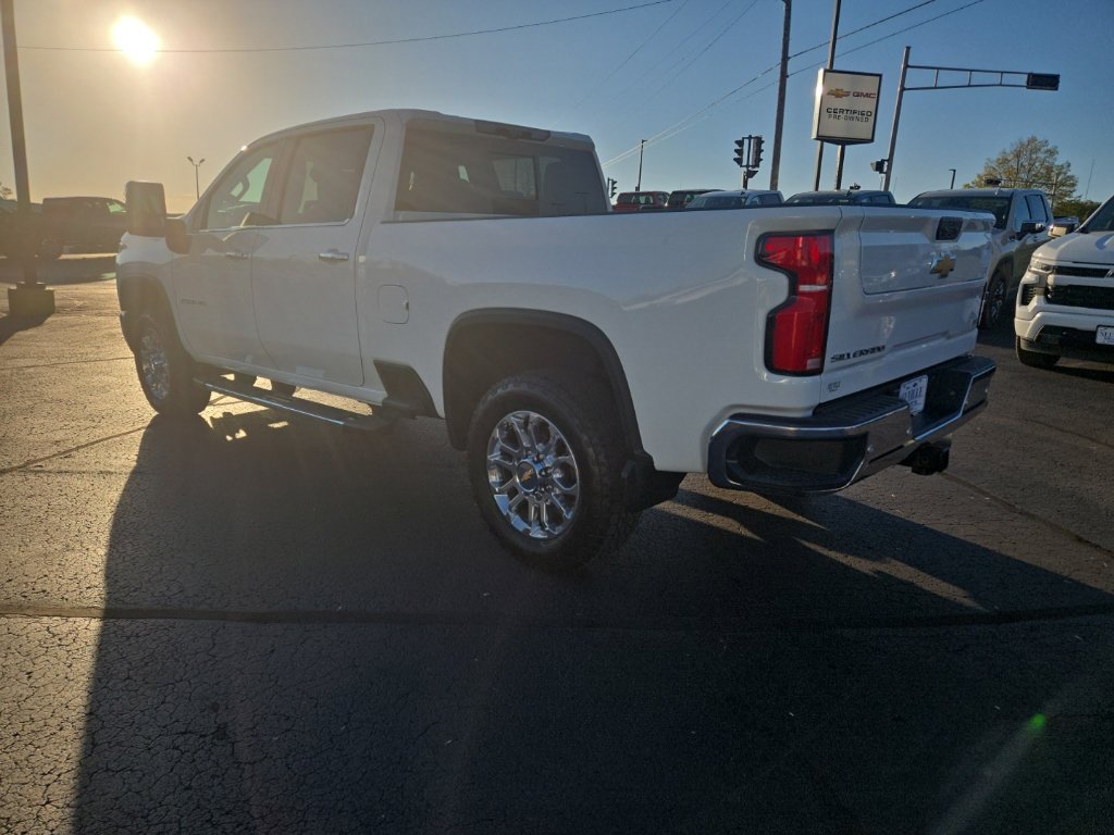 Certified 2024 Chevrolet Silverado 2500 LTZ w/ LTZ Plus Package AWD/4WD image 5