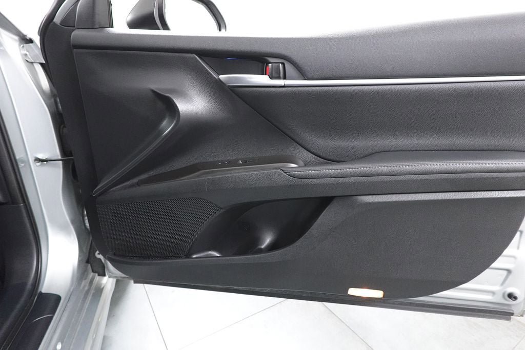 Used 2024 Toyota Camry XSE w/ Cold Weather Package FWD image 19