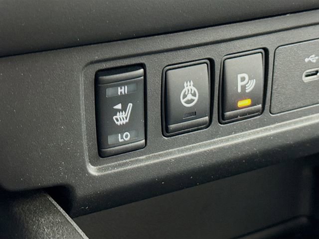 Certified 2024 Nissan Frontier SV w/ SV Convenience Package image 22