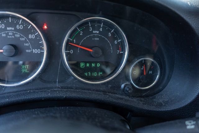 Used 2017 Jeep Wrangler Unlimited Sahara w/ Dual Top Group image 15