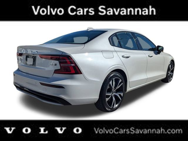 Certified 2025 Volvo S60 B5 Core image 5