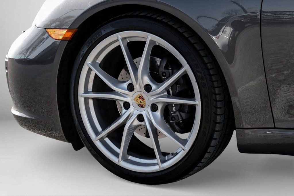 Used 2017 Porsche 911 Carrera image 44