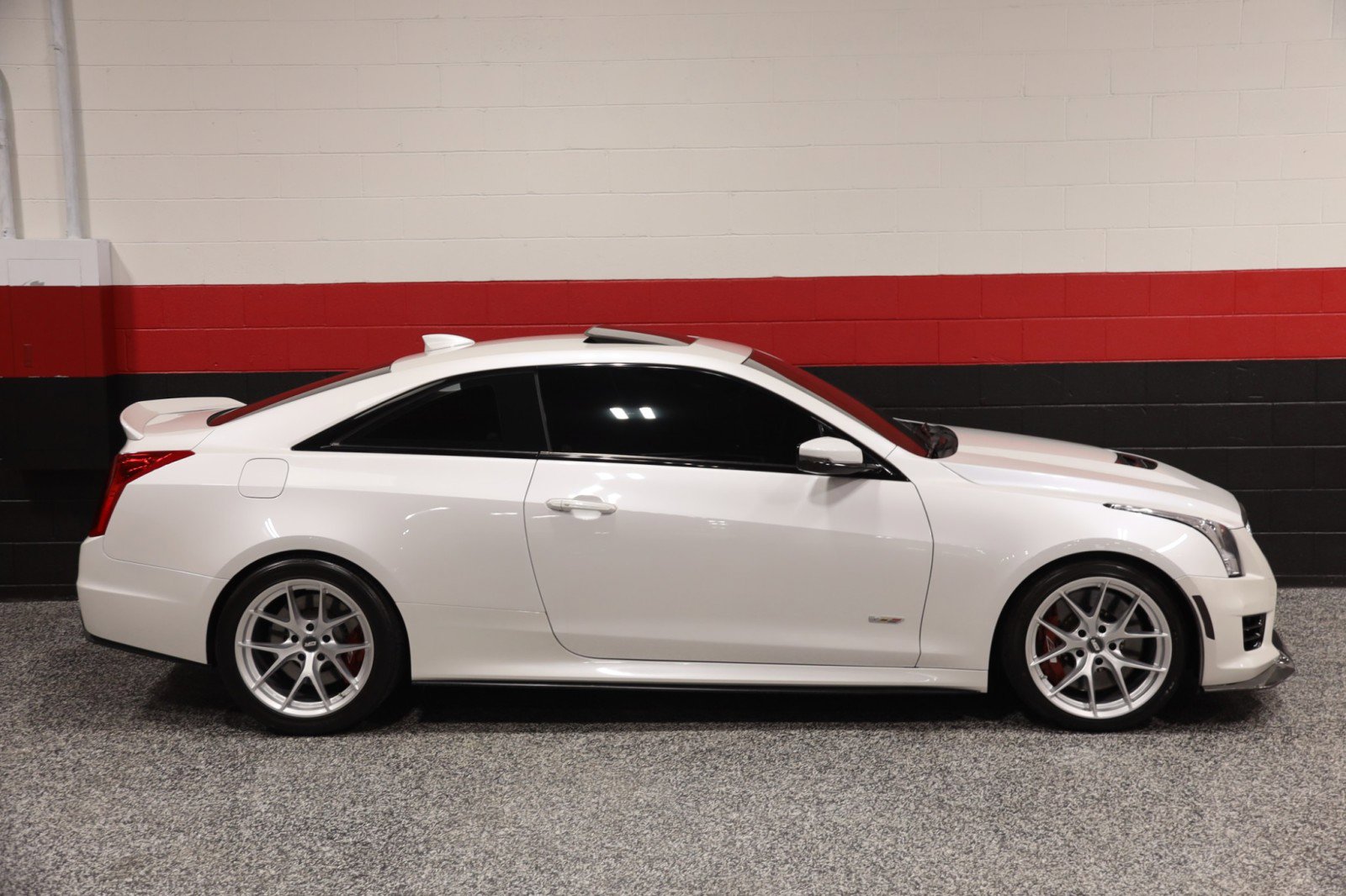 Used 2016 Cadillac ATS V w/ Carbon Fiber Package image 8