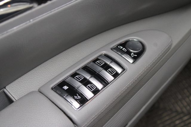 Used 2008 Mercedes-Benz S 550 image 11