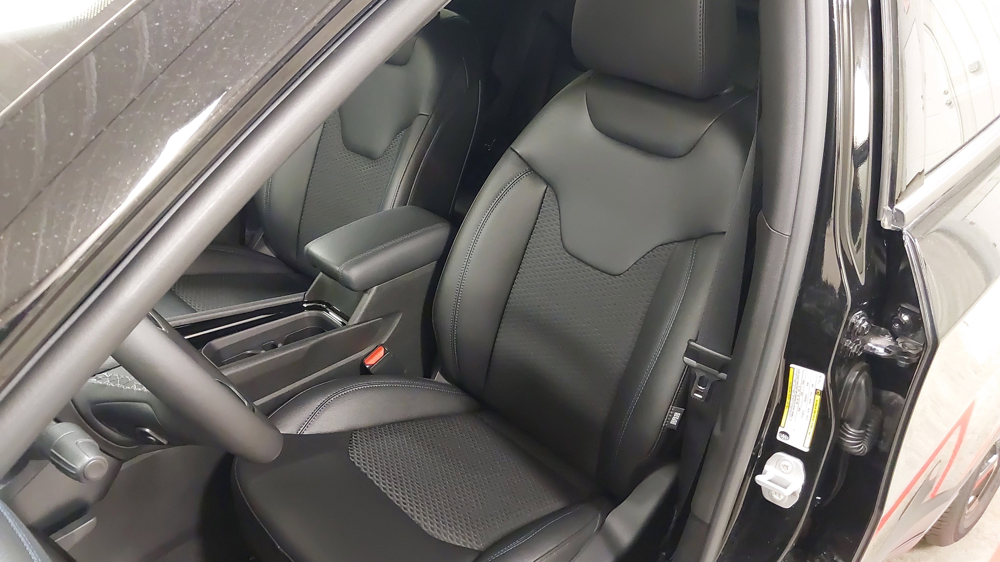 New 2026 Jeep Compass Latitude w/ Quick Order Package 29K image 22