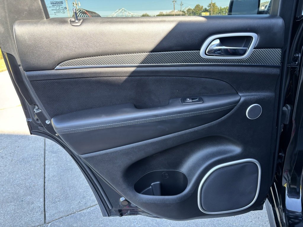 Used 2020 Jeep Grand Cherokee SRT image 23