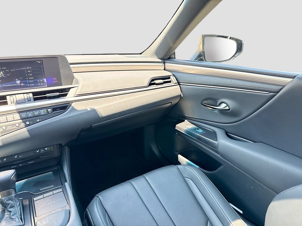 Used 2021 Lexus ES 350 F Sport w/ Accessory Package FWD image 28