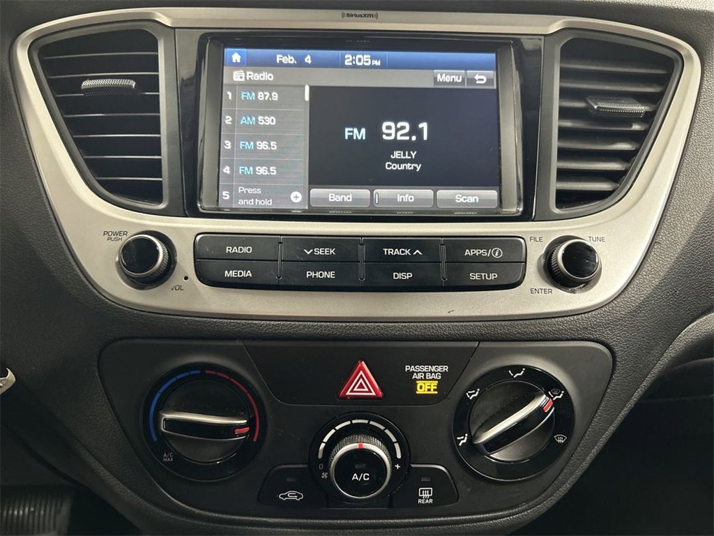 Used 2022 Hyundai Accent SEL image 18