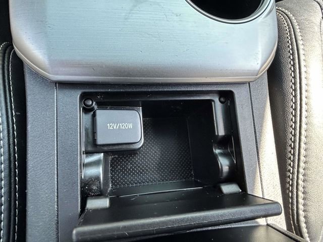 Used 2014 Toyota Camry SE FWD image 18