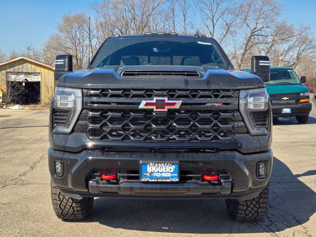 New 2026 Chevrolet Silverado 2500 ZR2 image 2