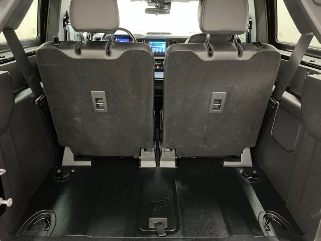 Used 2023 Ford Bronco Badlands image 16