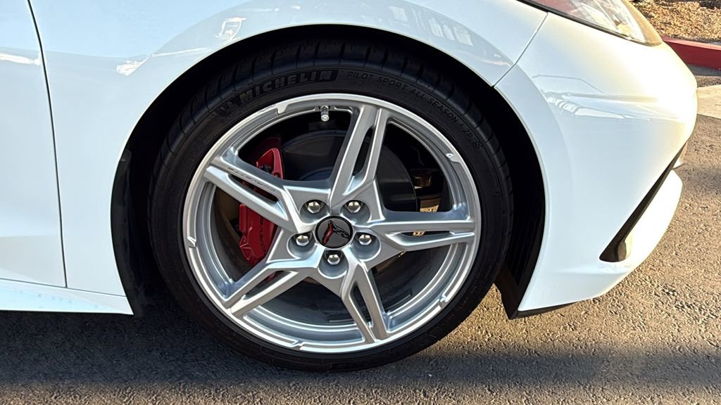 Used 2025 Chevrolet Corvette Stingray Convertible w/ 1LT image 29