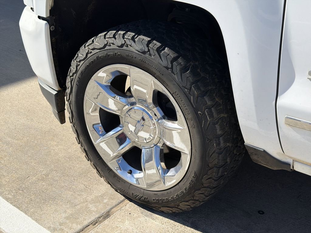 Used 2018 Chevrolet Silverado 1500 LTZ Z71 w/ LTZ Plus Package image 4