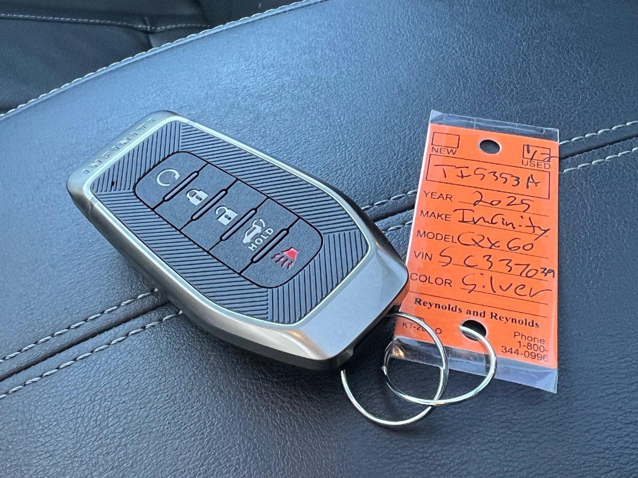 Used 2025 INFINITI QX60 Luxe image 32