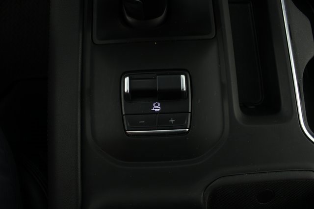 Used 2023 GMC Sierra 1500 Denali w/ Denali Reserve Package image 9