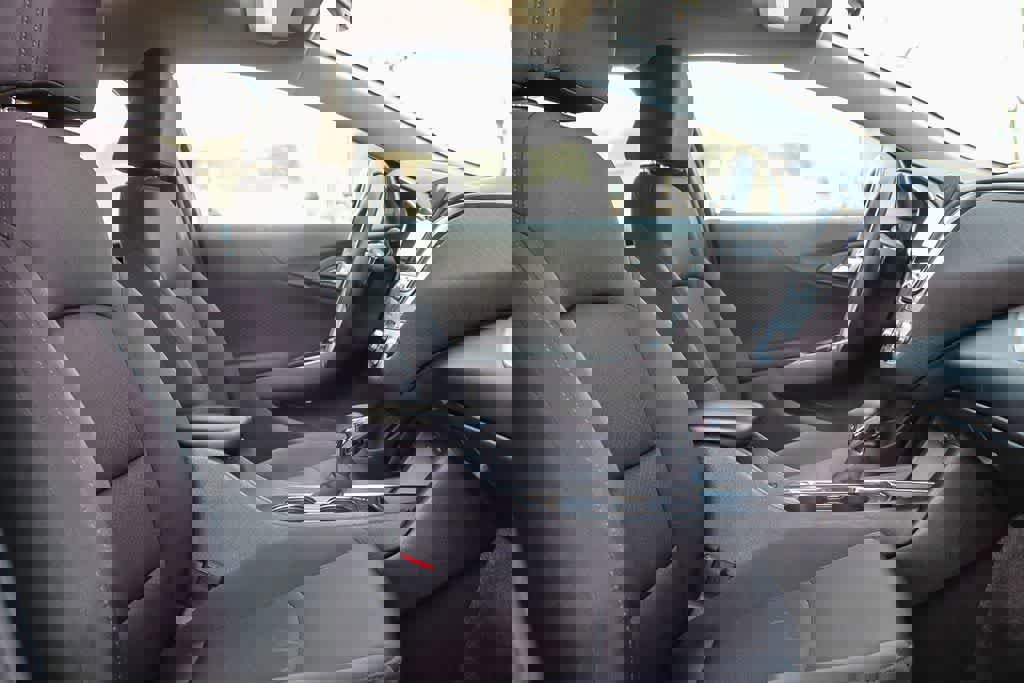 Used 2023 Chevrolet Malibu LT image 16