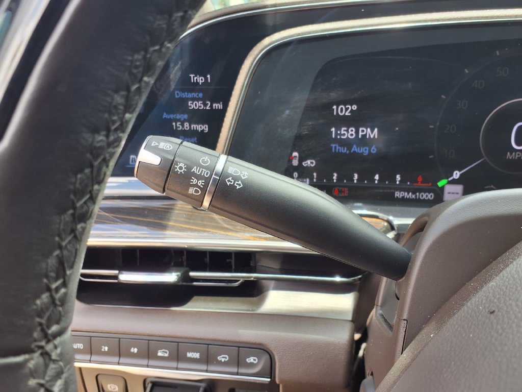 Used 2024 Cadillac Escalade Sport w/ Touring Package AWD/4WD image 19