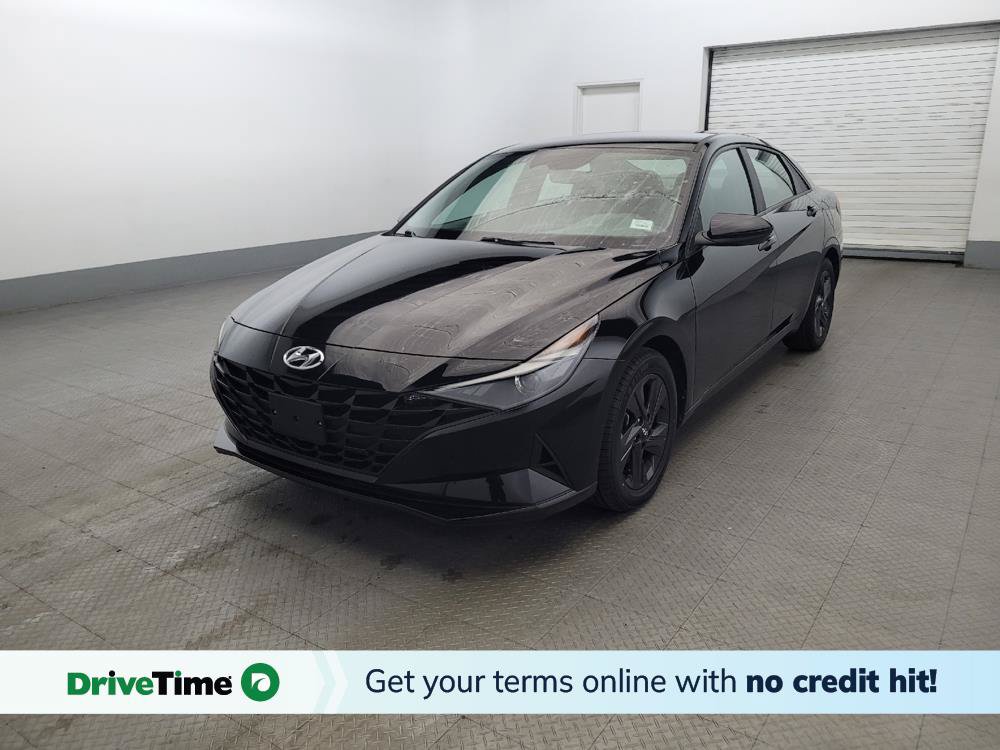 Used 2023 Hyundai Elantra SEL w/ Cargo Package