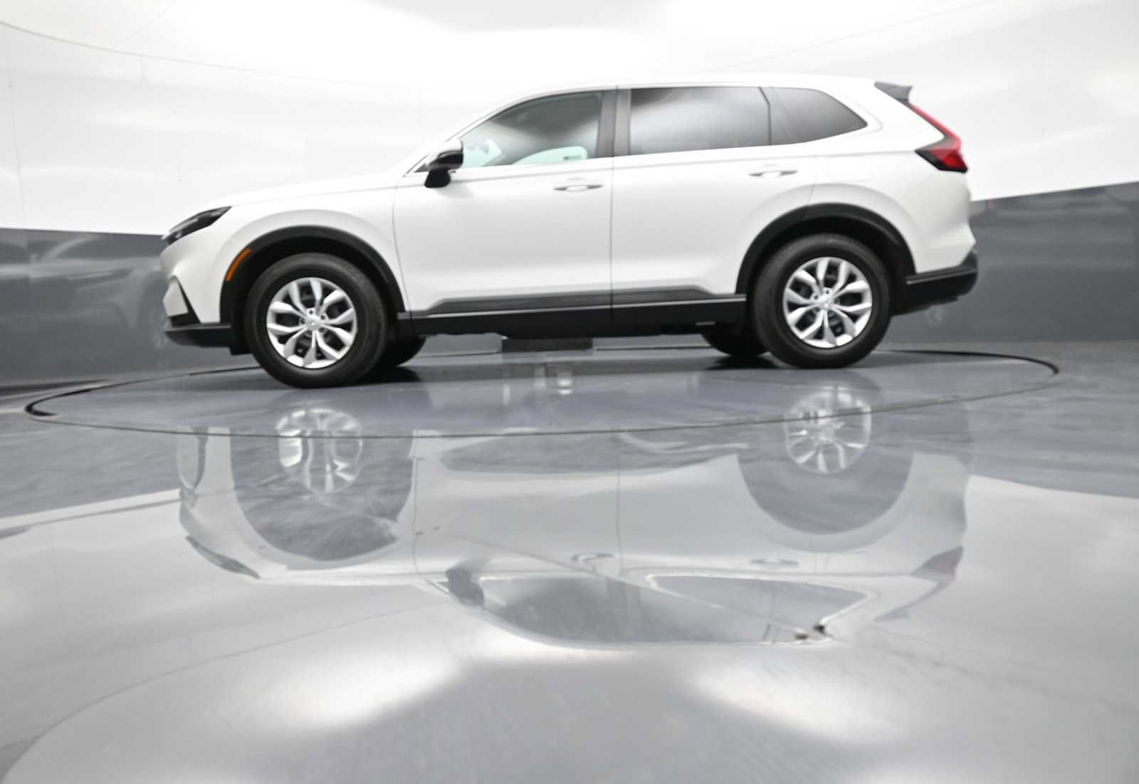 Certified 2025 Honda CR-V LX image 31