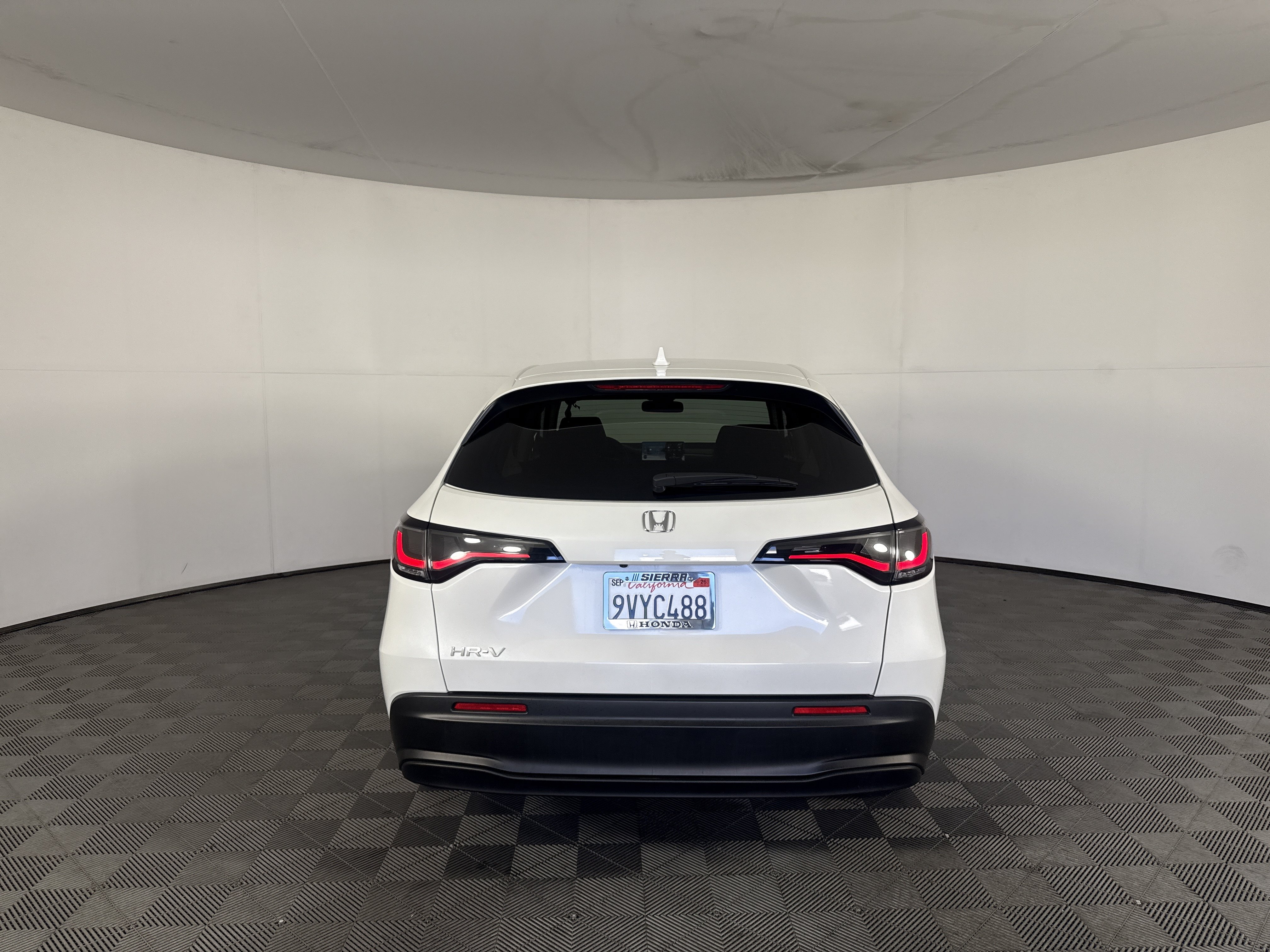 Certified 2026 Honda HR-V LX image 4
