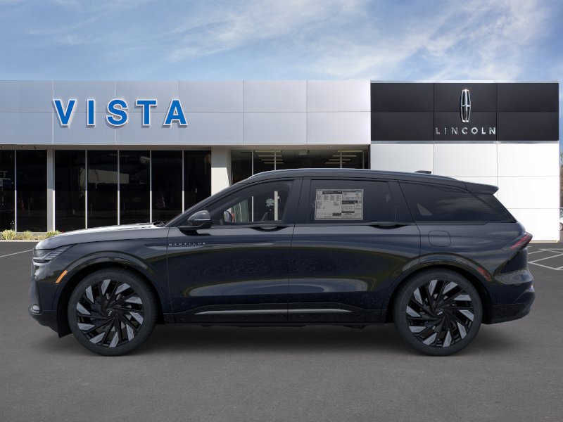 New 2026 Lincoln Nautilus Reserve AWD/4WD image 3