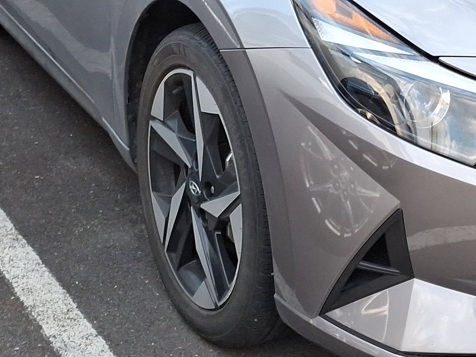 Used 2023 Hyundai Elantra SEL w/ Convenience Package image 10