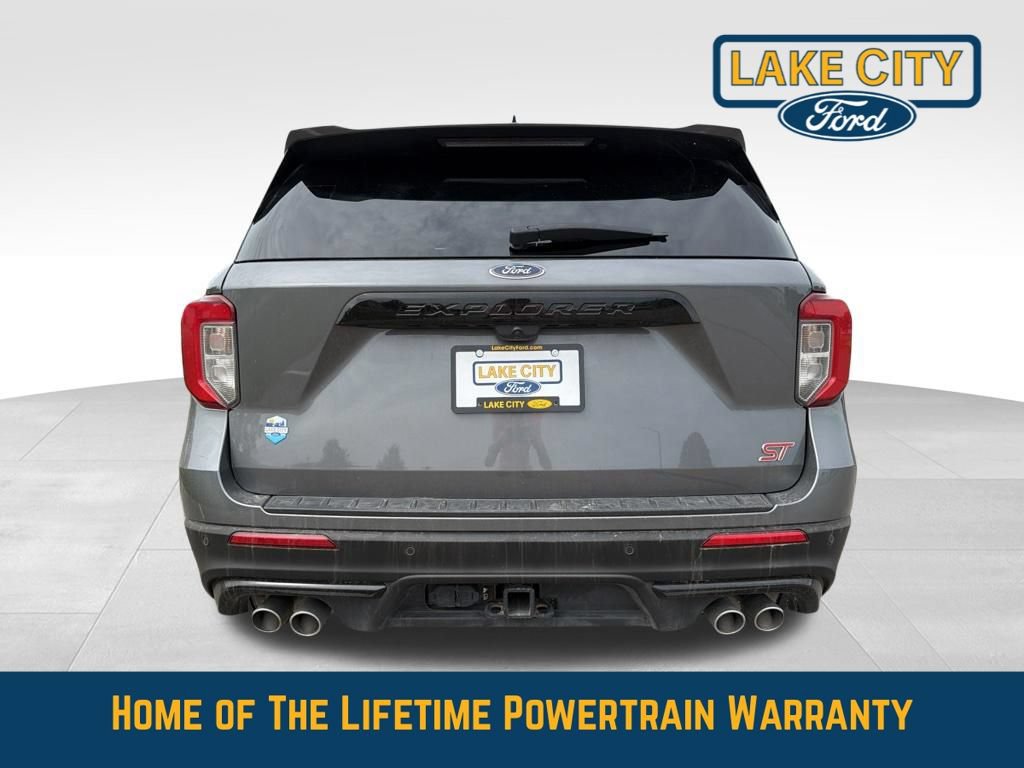 Used 2024 Ford Explorer ST w/ Technology Package AWD/4WD image 4