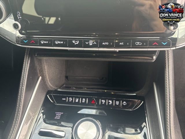 Used 2022 Jeep Wagoneer Series I w/ Convenience Group I image 16