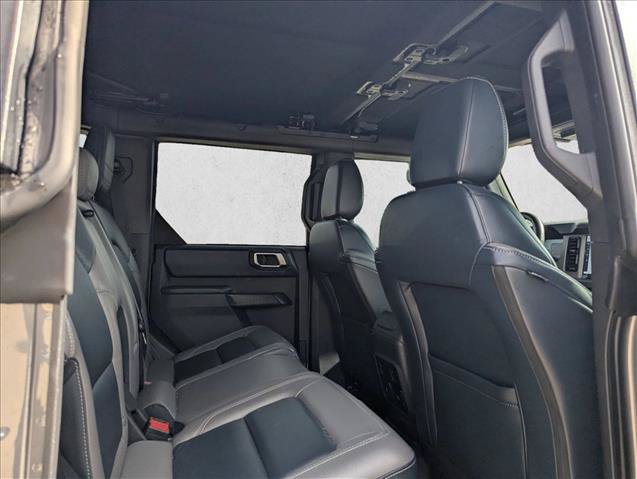 Used 2024 Ford Bronco Outer Banks AWD/4WD image 14