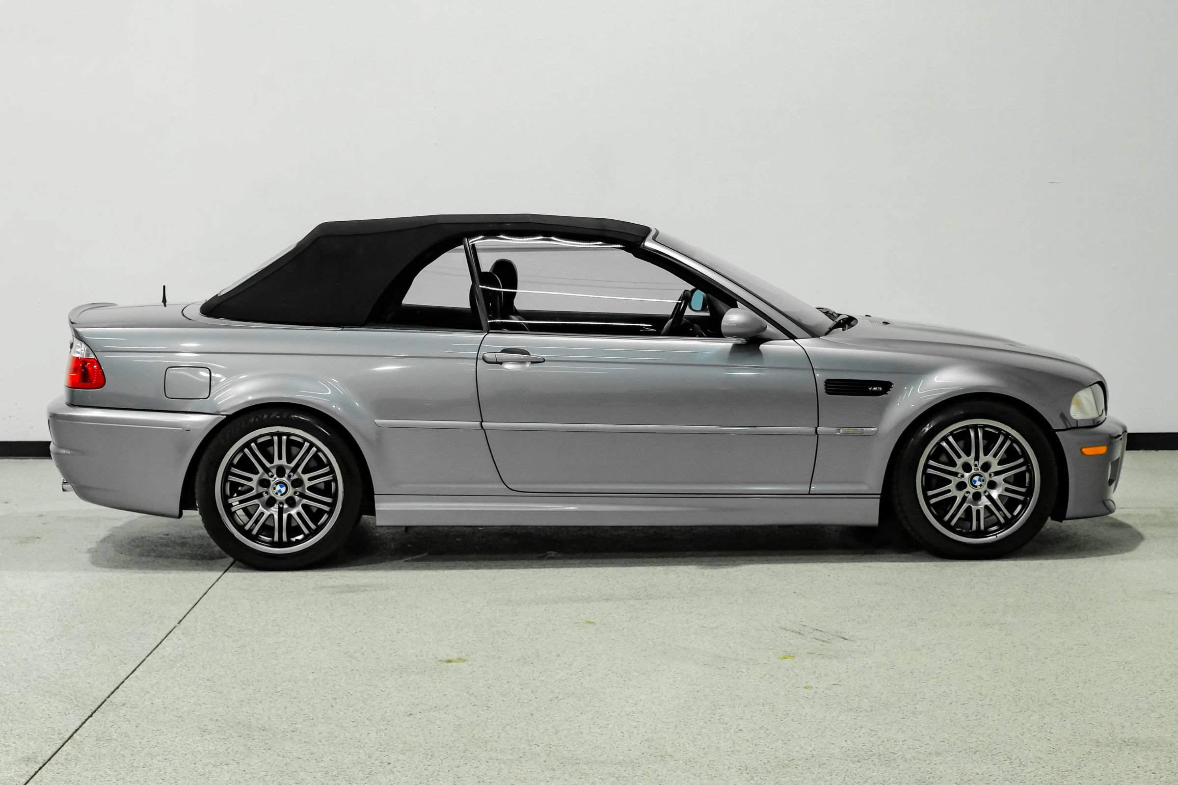 Used 2003 BMW M3 Convertible RWD image 6