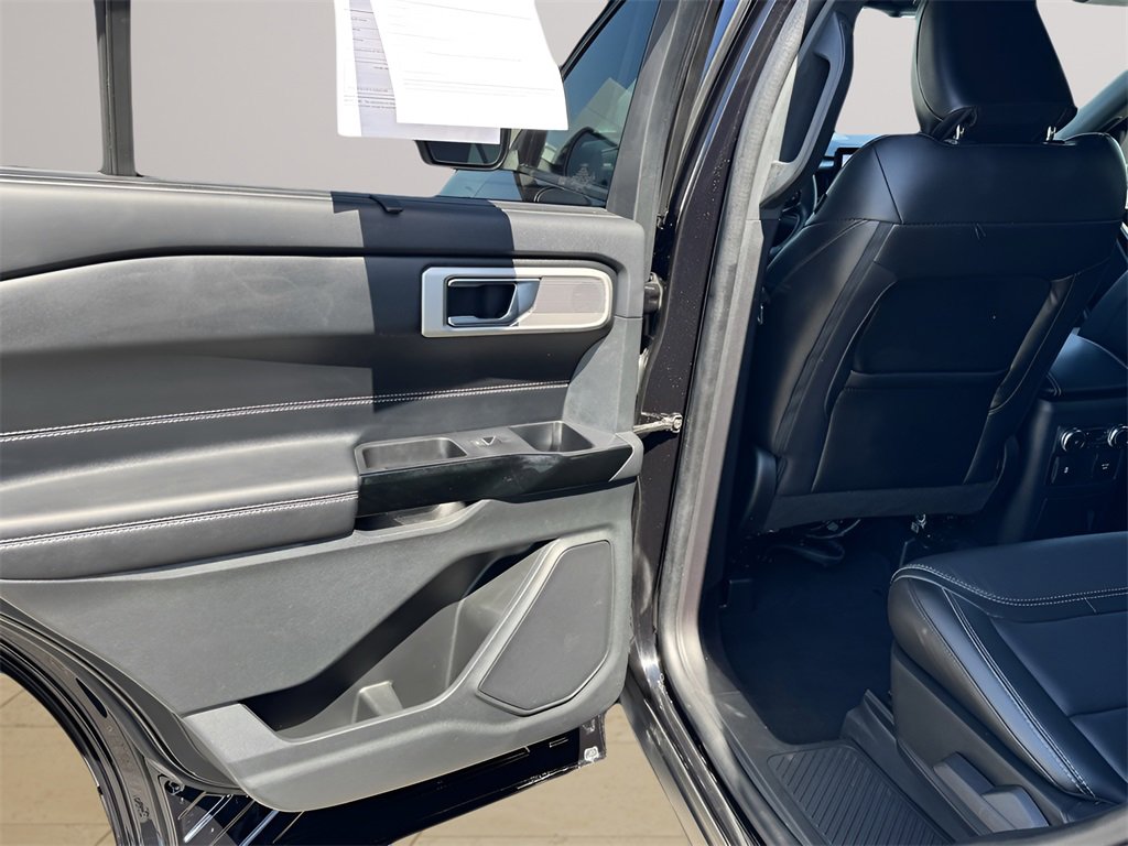 Used 2022 Ford Explorer ST w/ Equipment Group 401A image 36