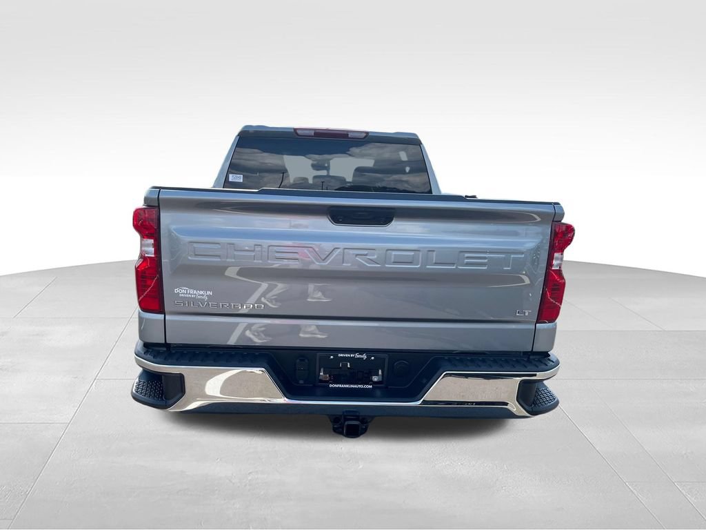 Used 2023 Chevrolet Silverado 1500 LT AWD/4WD image 5